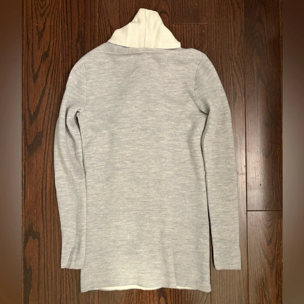 Babaton Women's Gray and Cream Cardigan Sweater - Size S - Picture 3 of 5